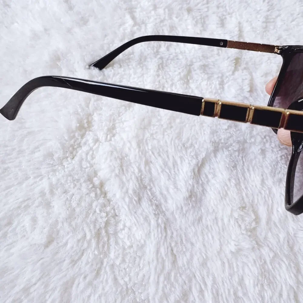 Joanne Black Square Sunglasses